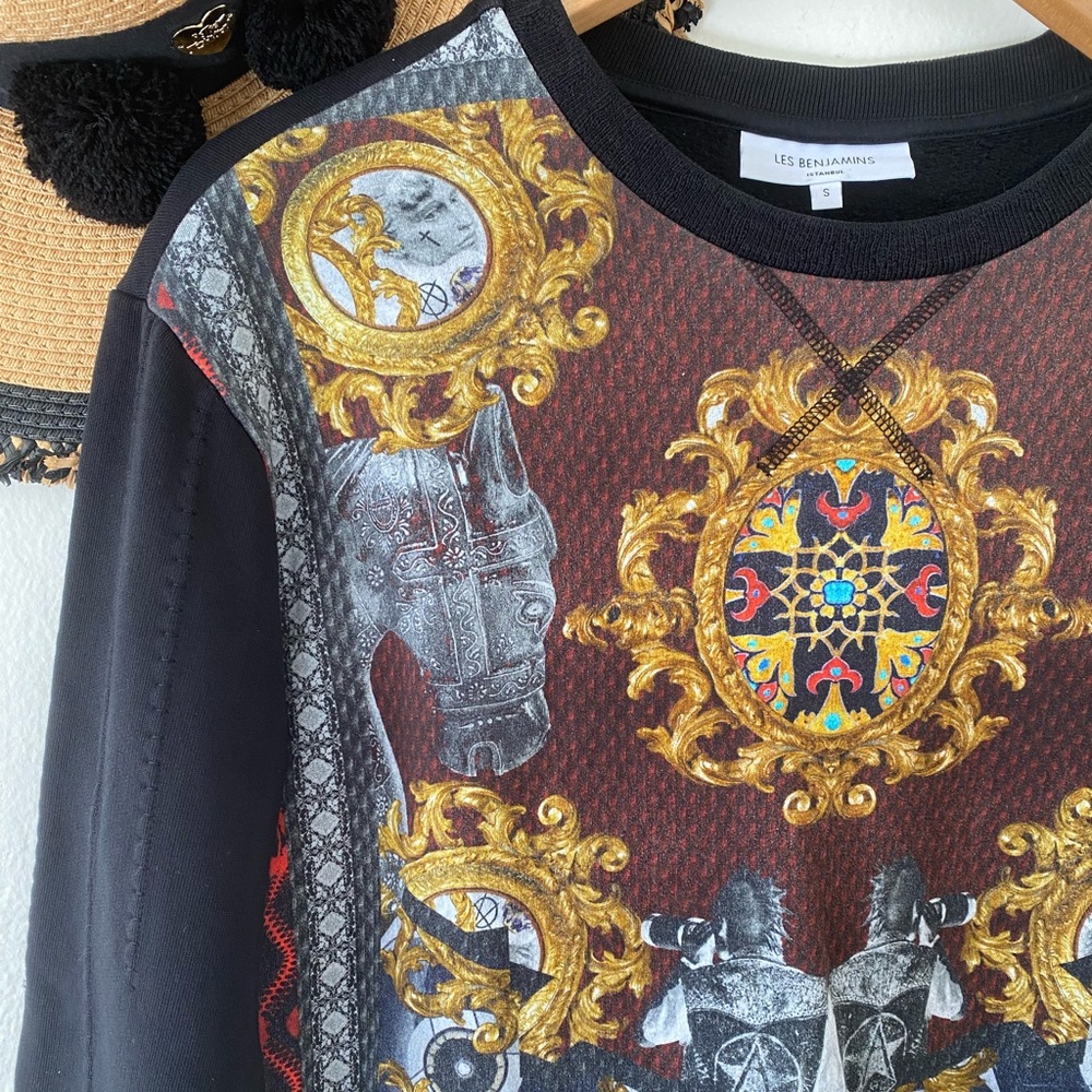 Les Benjamins Men’s Graphic Crewneck Sweatshirt Sweater - Picture 6 of 9